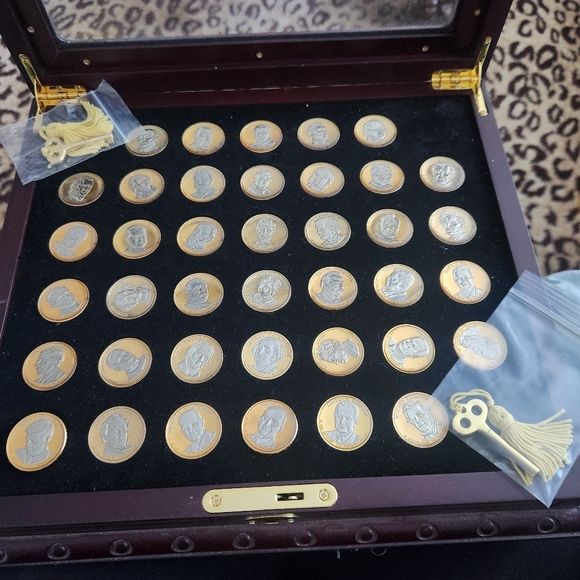 PCS Stamps and Coin Platinum and Gold Highlighted US President Dollars 38 Coins - Picture 5 of 10